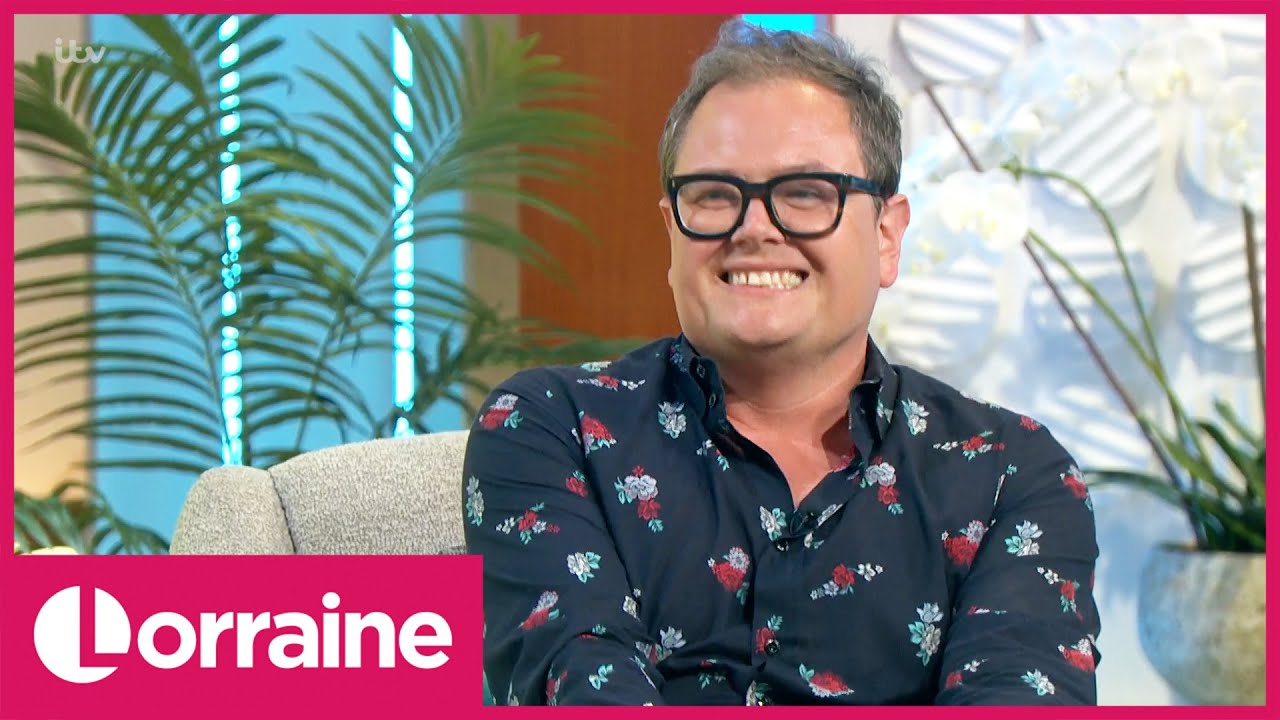 Alan Carr On ‘Interior Design Masters’ Final & How His Personal Life Affected His New Tour | LK