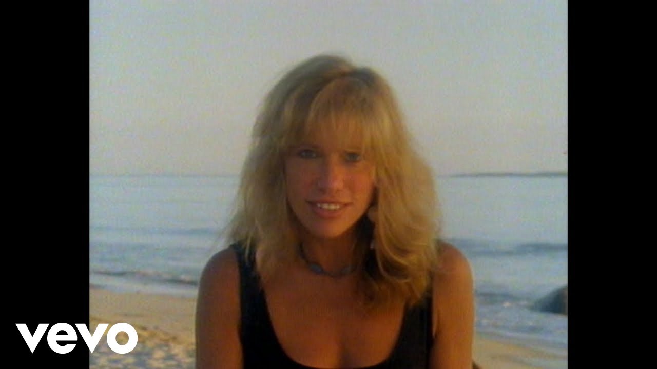 Carly Simon - Better Not Tell Her (Official Video)