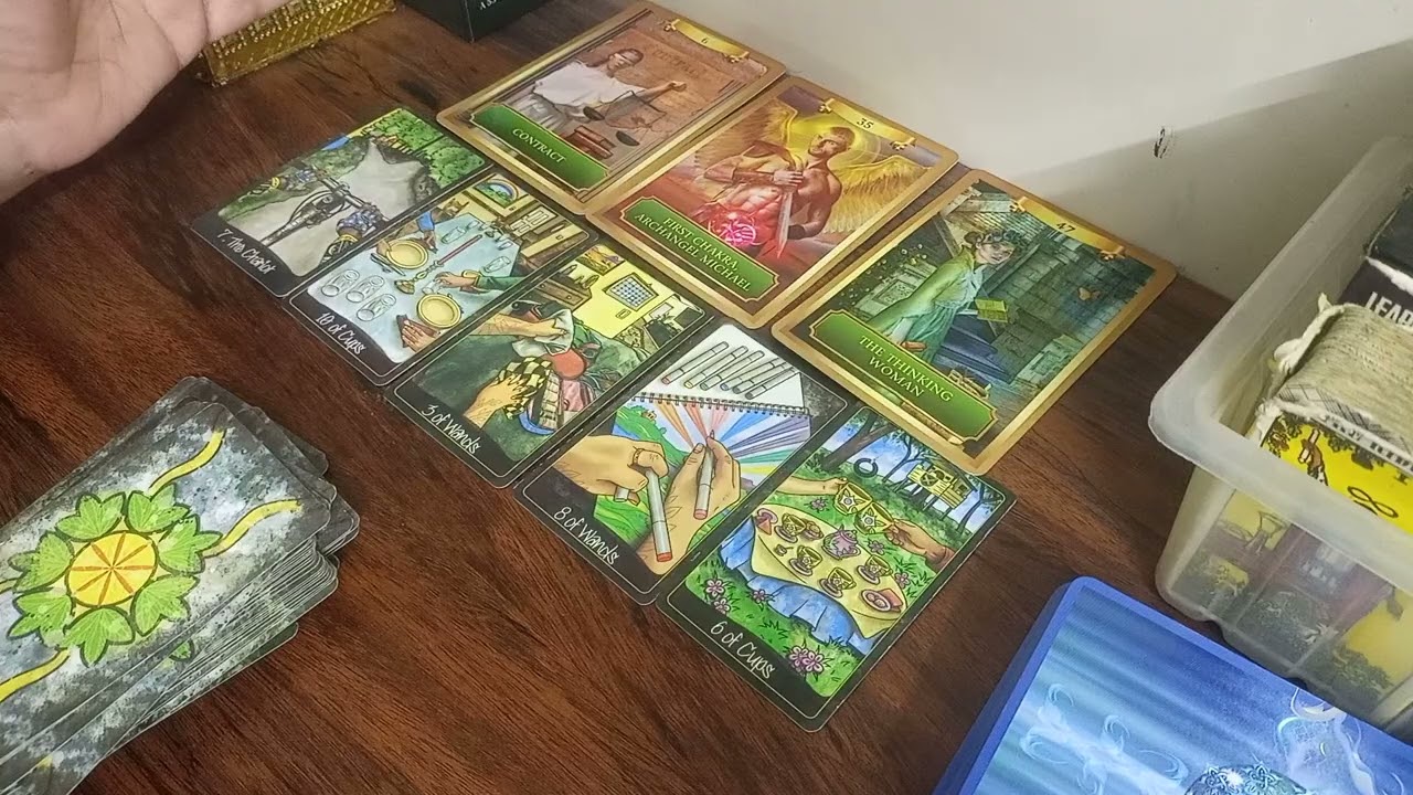 🥰WHO IS MISSING YOU AND WHY 🥰 HINDI-URDU TAROT 💖#missingyou #divinelyguided7777 #tarot