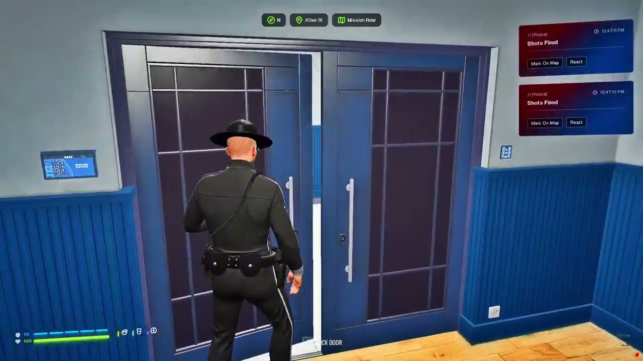 Mikey checks out Update on 12th Day as a Cop | Prodigy 2.6 | GTA