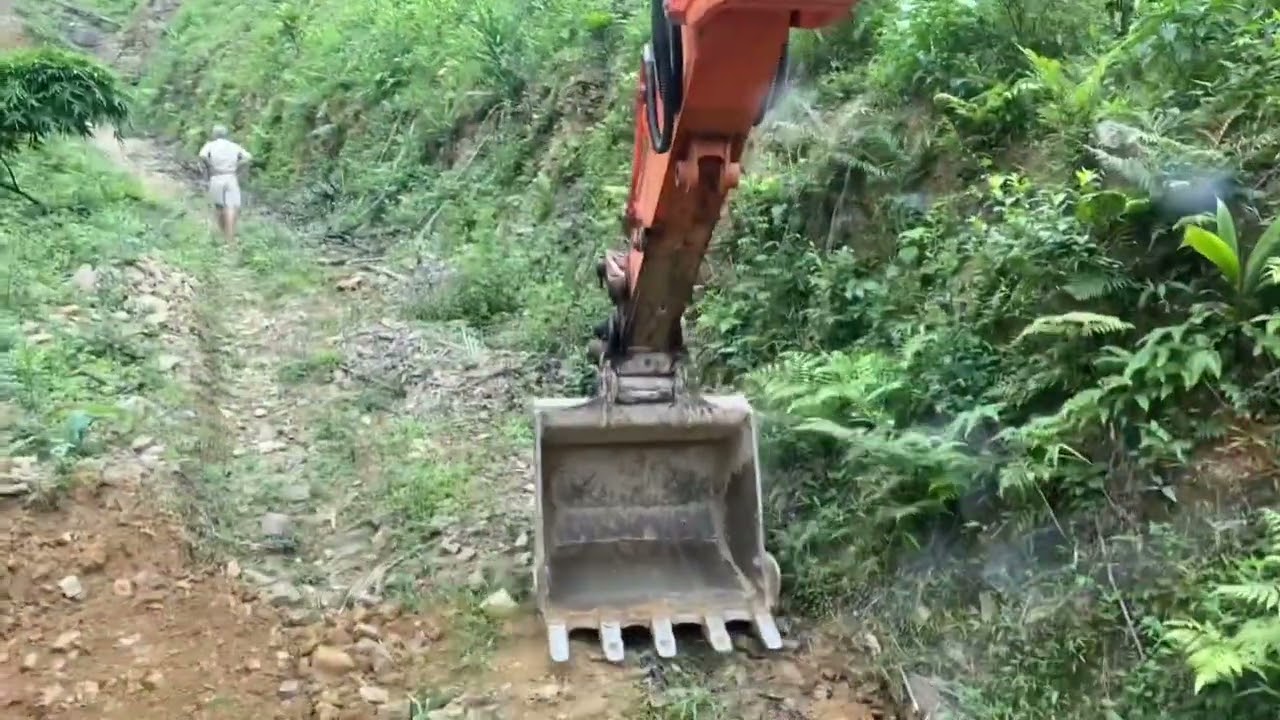 máy xúc dx 140 đào ao giữa hai khe núi và cái kết #lamvidammehv