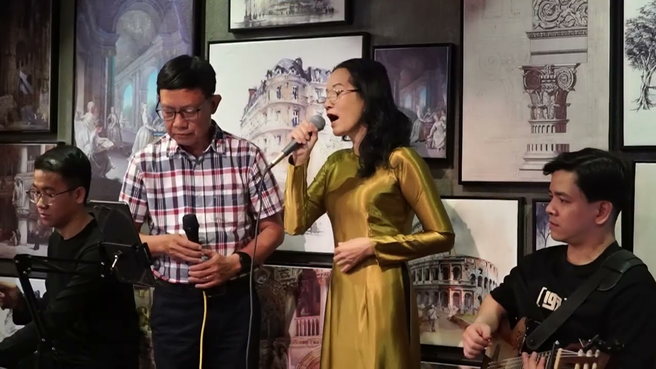 HỎI NÀNG XUÂN  - CHÚ HỒNG & CÔ DIỄM THY
