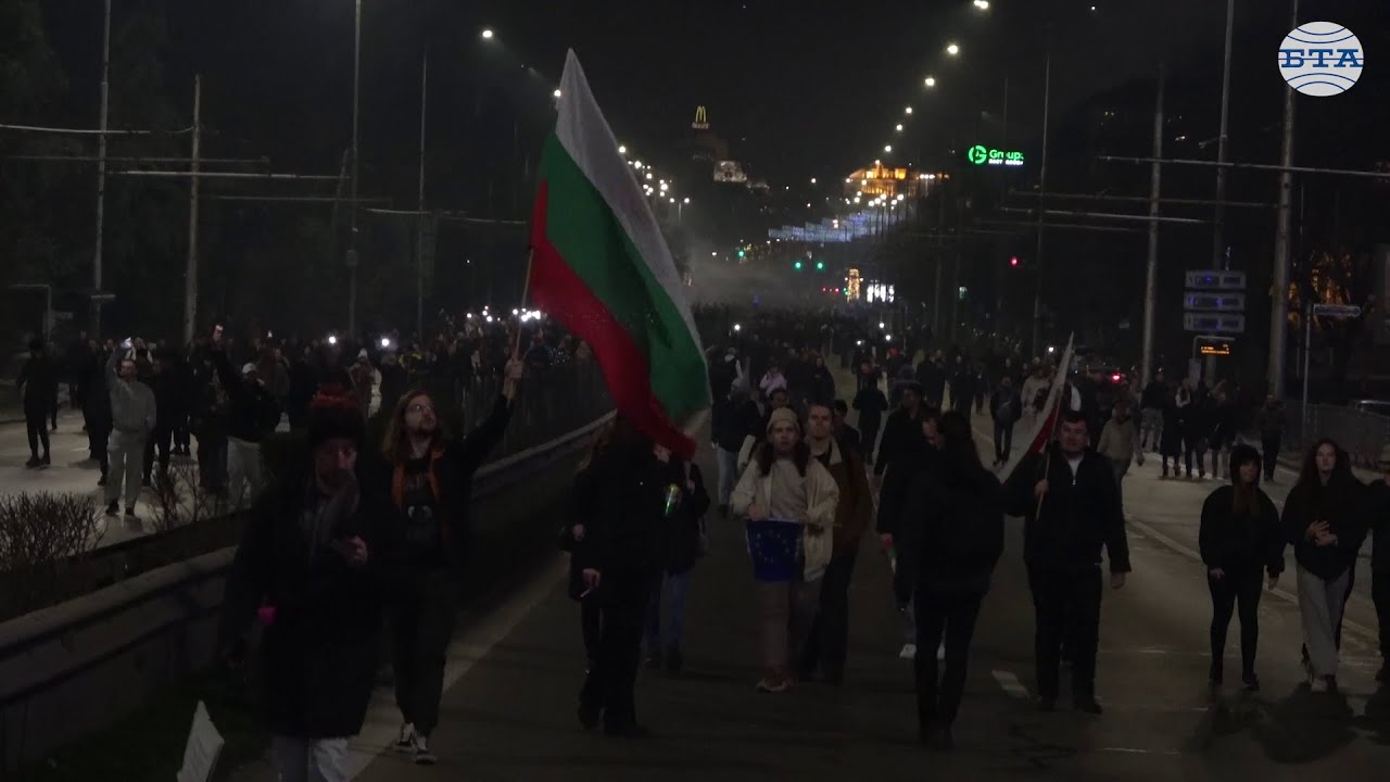 Орлов мост, бул. „Цариградско шосе“ и кръстовището при Софийския университет са блокирани