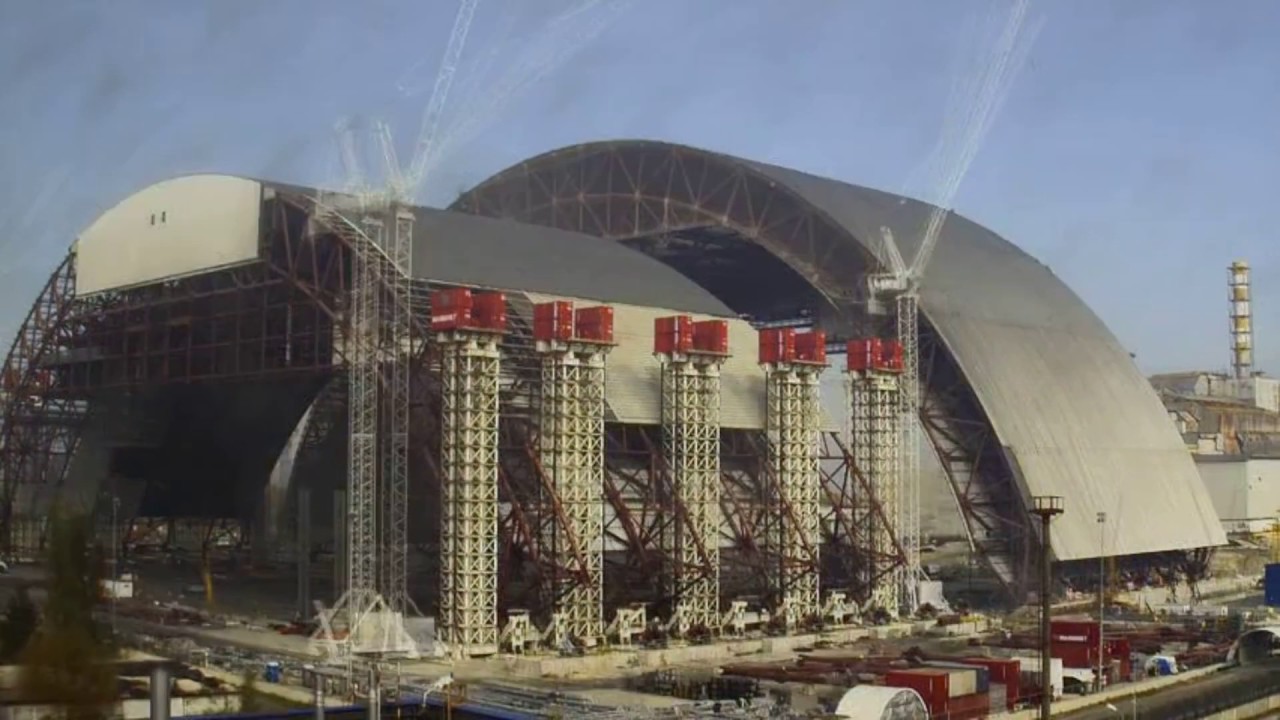 New Safe Confinement - Timelapse 2013-2016 (with highlights)