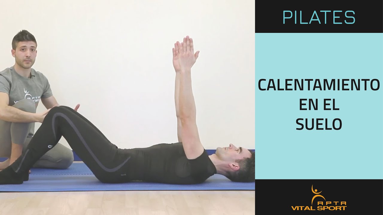 Calentamiento en el suelo en Pilates