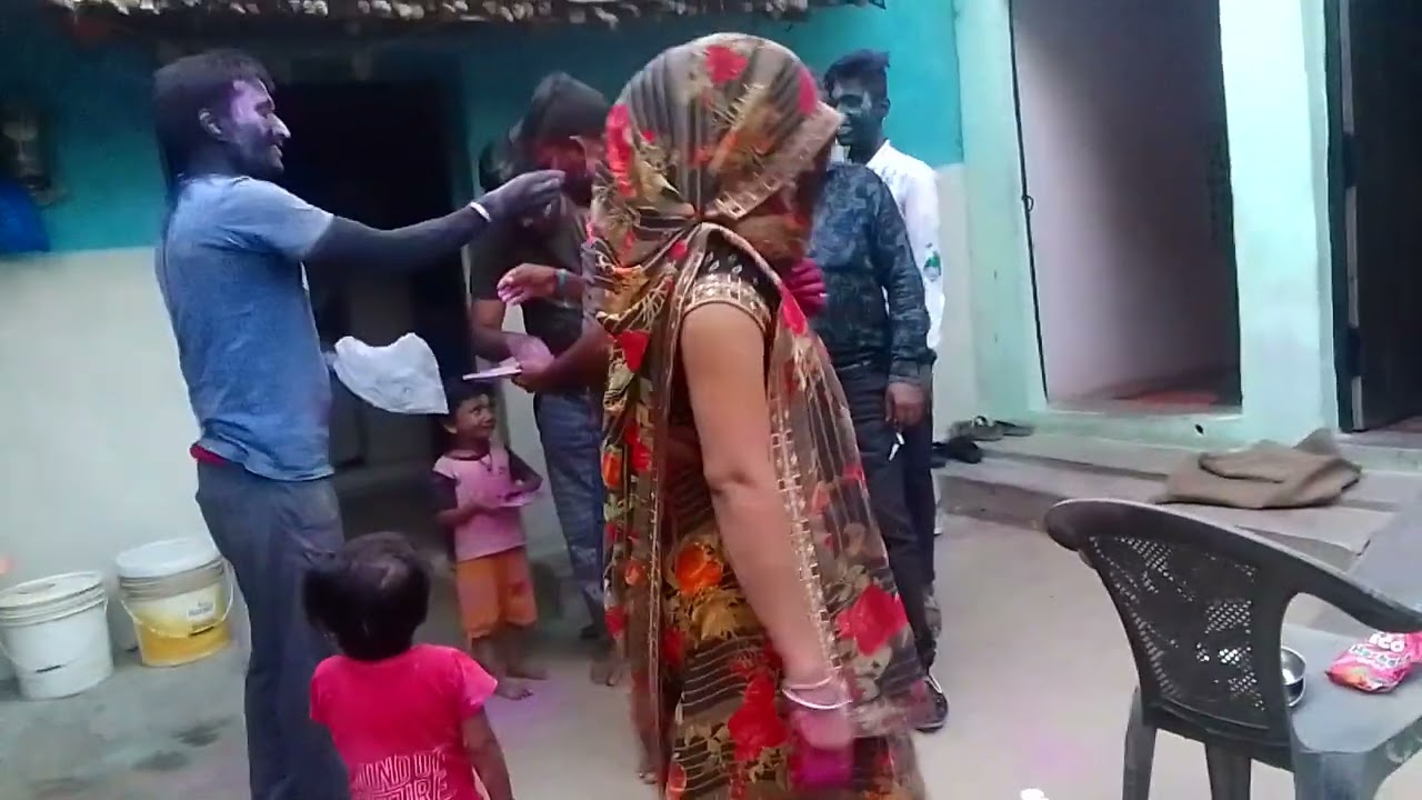 14/3/2025 मध्य प्रदेश मैहर की होली हमारे यहां इसी प्रकार होली मनाया जाता है लास्ट में बहुत माजी आएगी