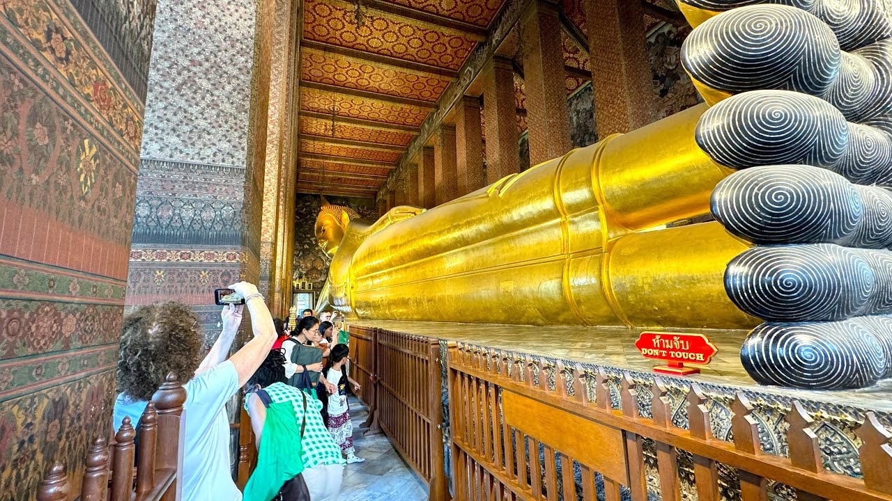 WAT PHO: Temple of the Reclining Buddha! (4K)