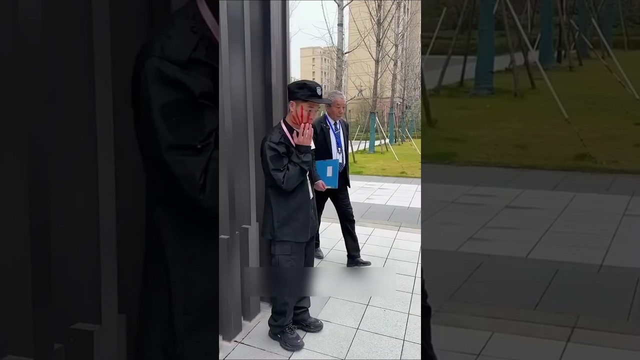 &laquo;Справедливость в форме охранника ⚖️👮&zwj;♂️&raquo; #shortsfeeds #kindnessiscool #elevatinghumanity#shorts