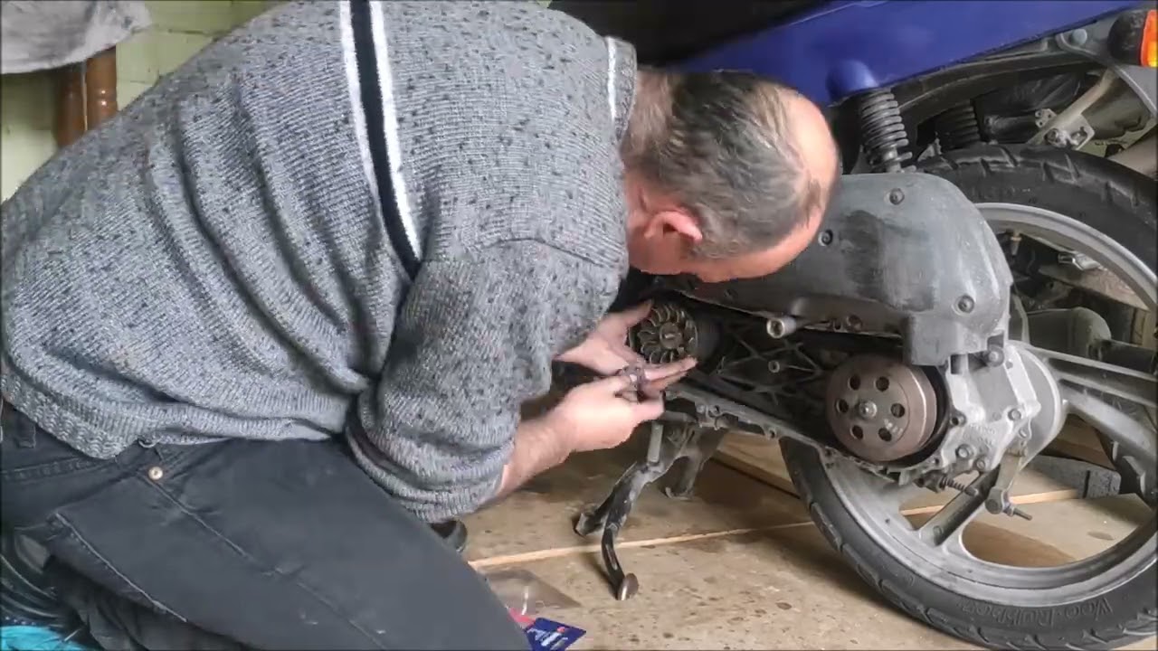Dae's motos cambio de rodillos sh 50 scoopy