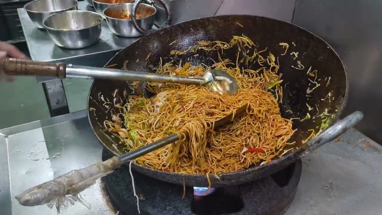 #food #vegchowmin #hotline #chef #foodlover #foodie #viral 