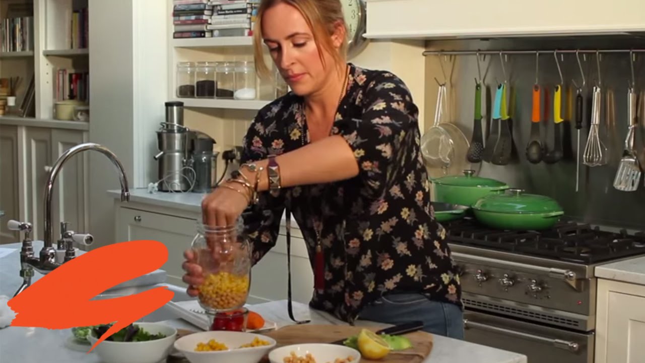How to make a healthy but tasty salad in a jar with Amelia Freer | Get The Gloss