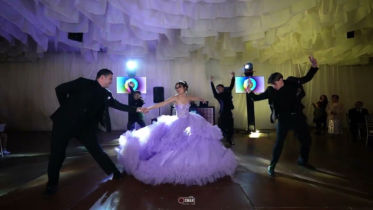 👑EL MEJOR VALS DE ARIANA GRANDE 👑