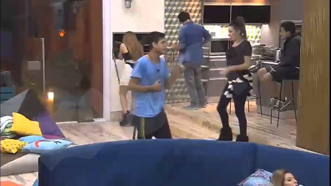 Suena Olinda en la noche del Domingo [GH 2015]