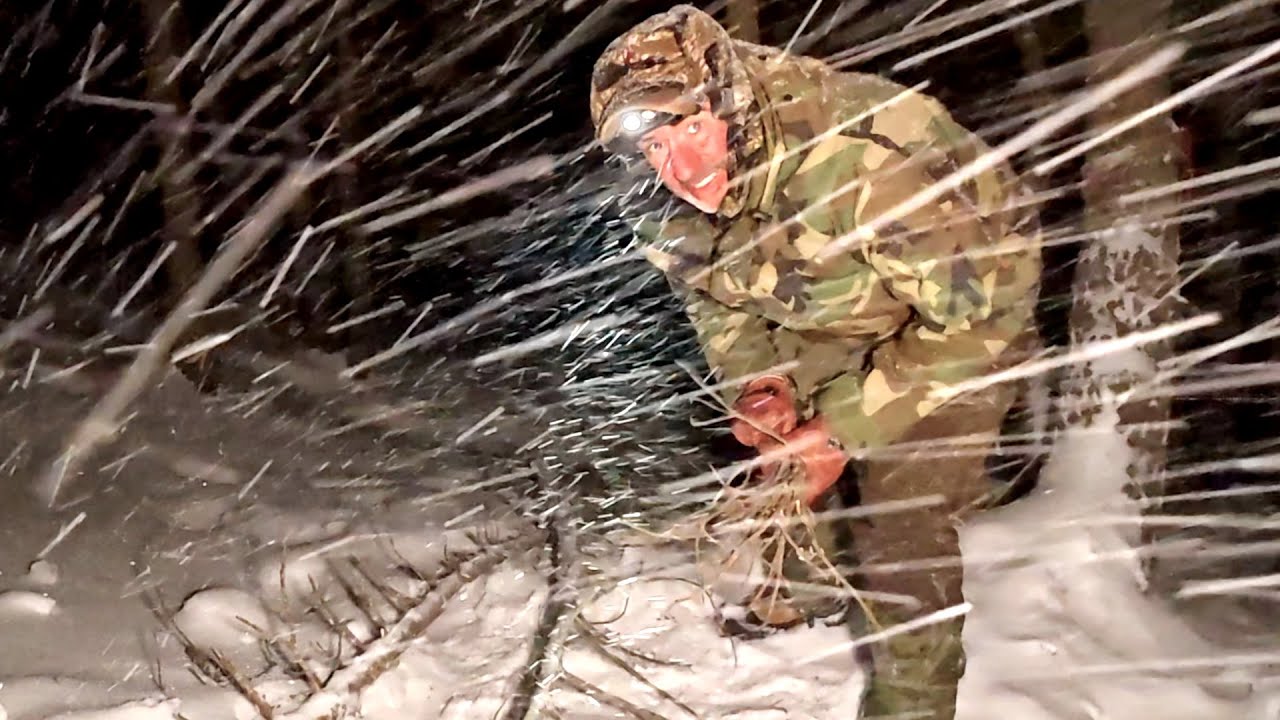 🥶 SOBREVIVO a una TORMENTA de nieve, -19°, estufa y hamaca