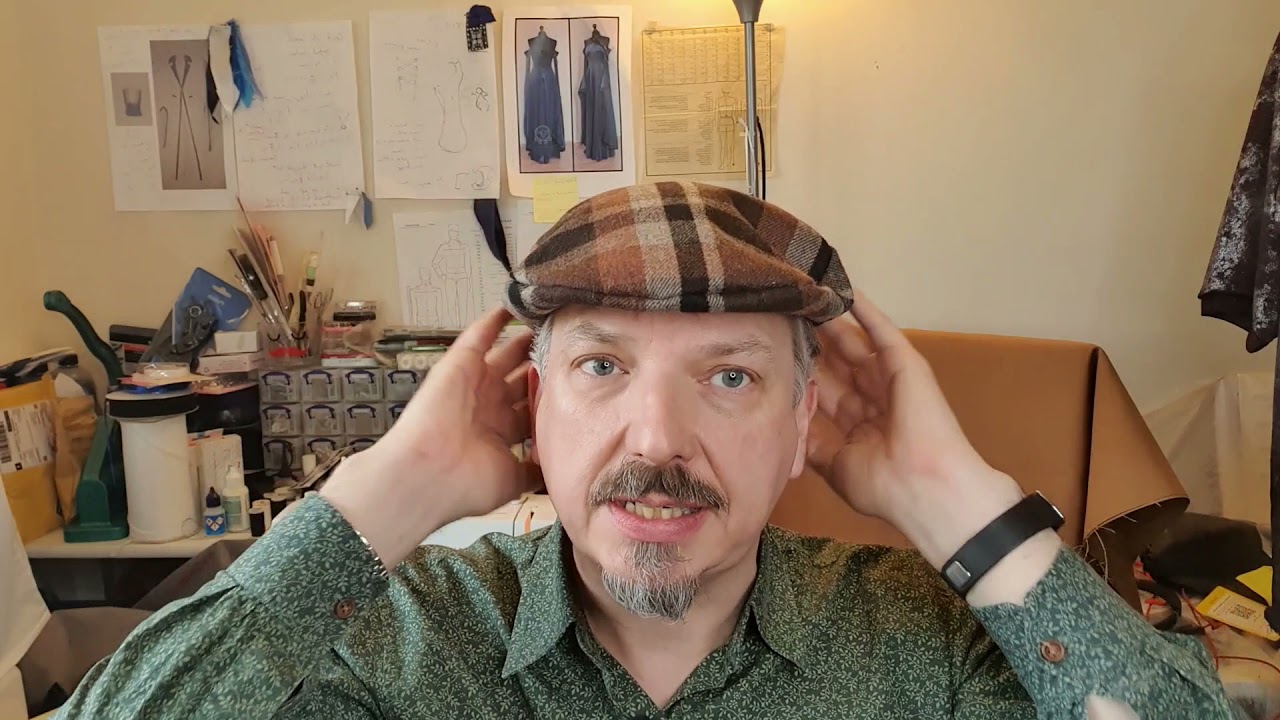Flat Cap (Vogue V8869)