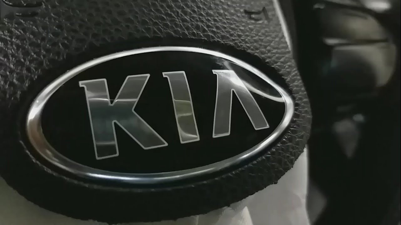 как снять торпеда Kia Rio