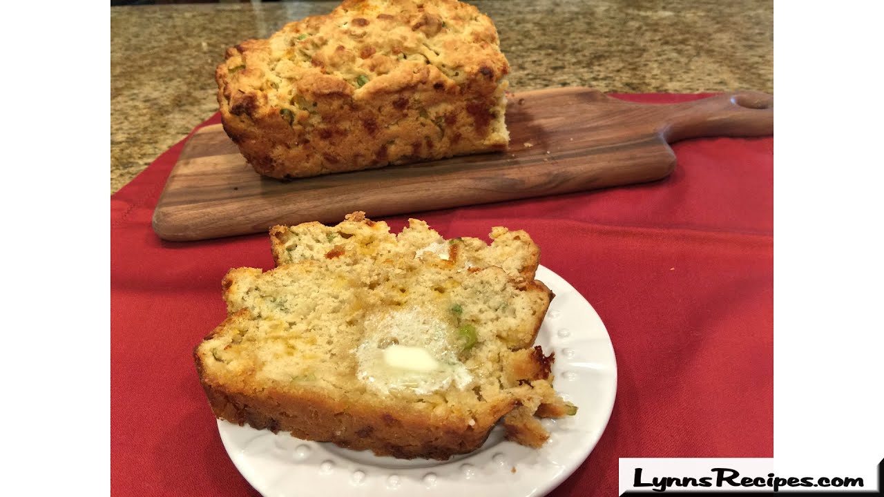 Cheesy Onion Beer Bread - Lynn's Recipes