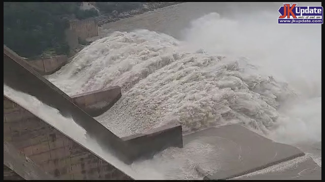 Salal power station issued warning of rise in water level of chenab river