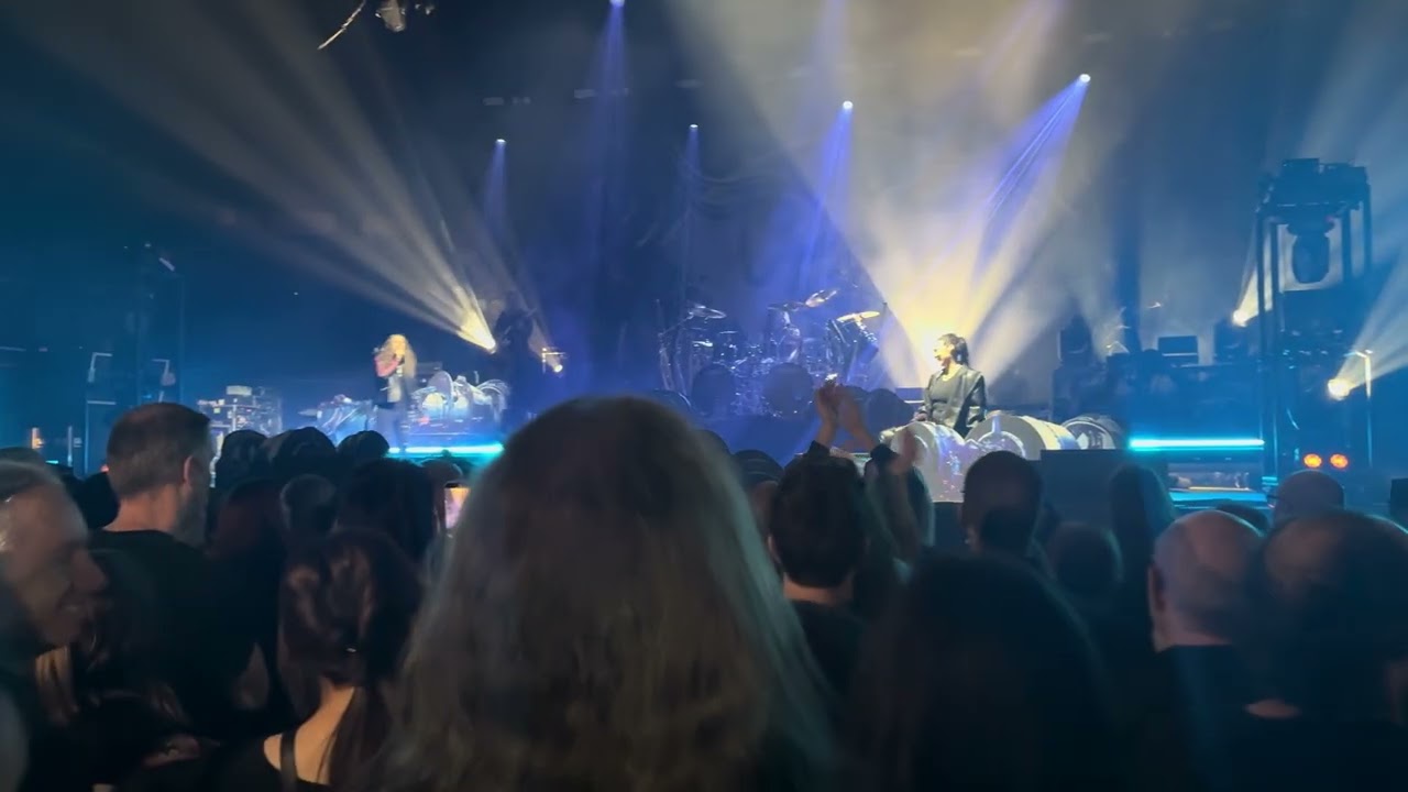Amaranthe - Crystalline (Arcane Dimensions Tour 2026 - live @ Forest National)