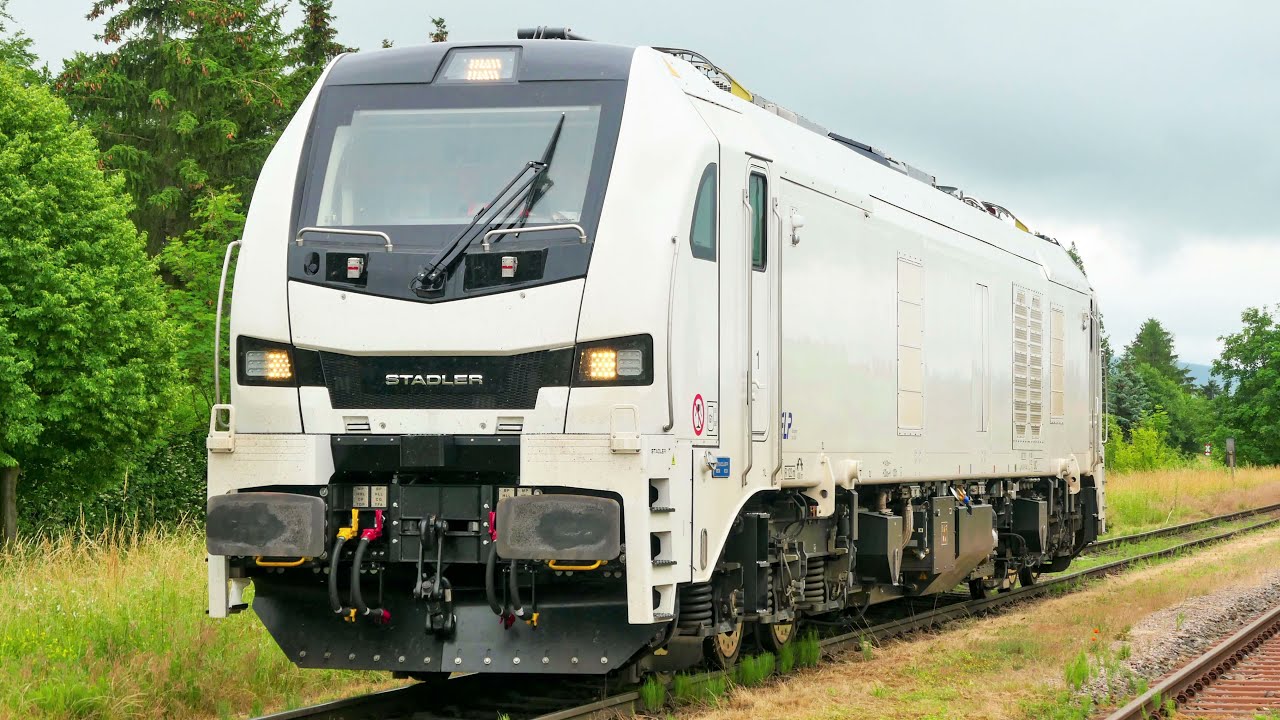 Stadler EuroDual  Maschienenraum & Fahrzeugbesichtigung – BR 159