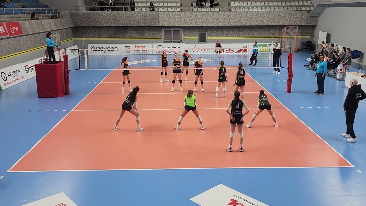 Marmara Akademi-Eczacıbaşı  1.set