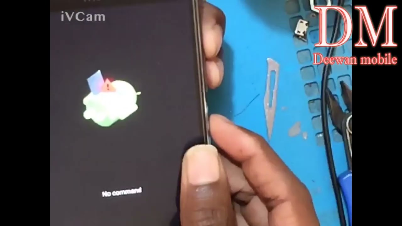 Moto E4 Plus hangon logo solution