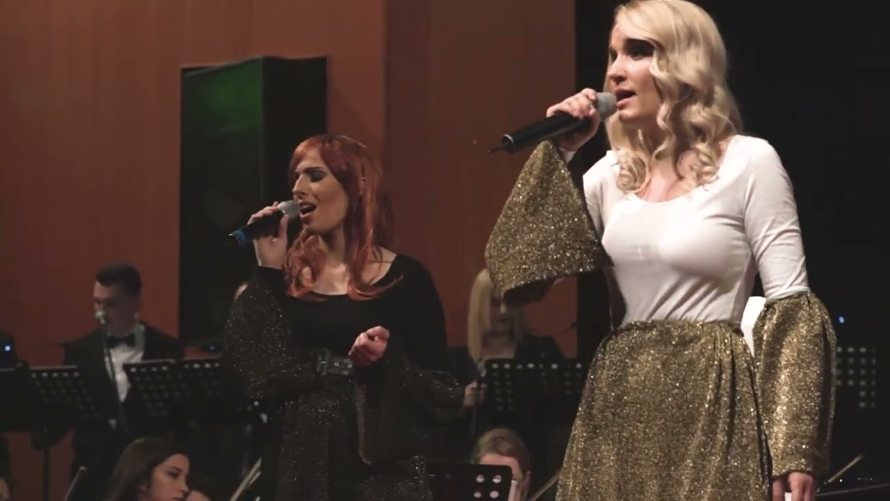 ABBATINOVO – No. 15 CHIQUITITA – Cover