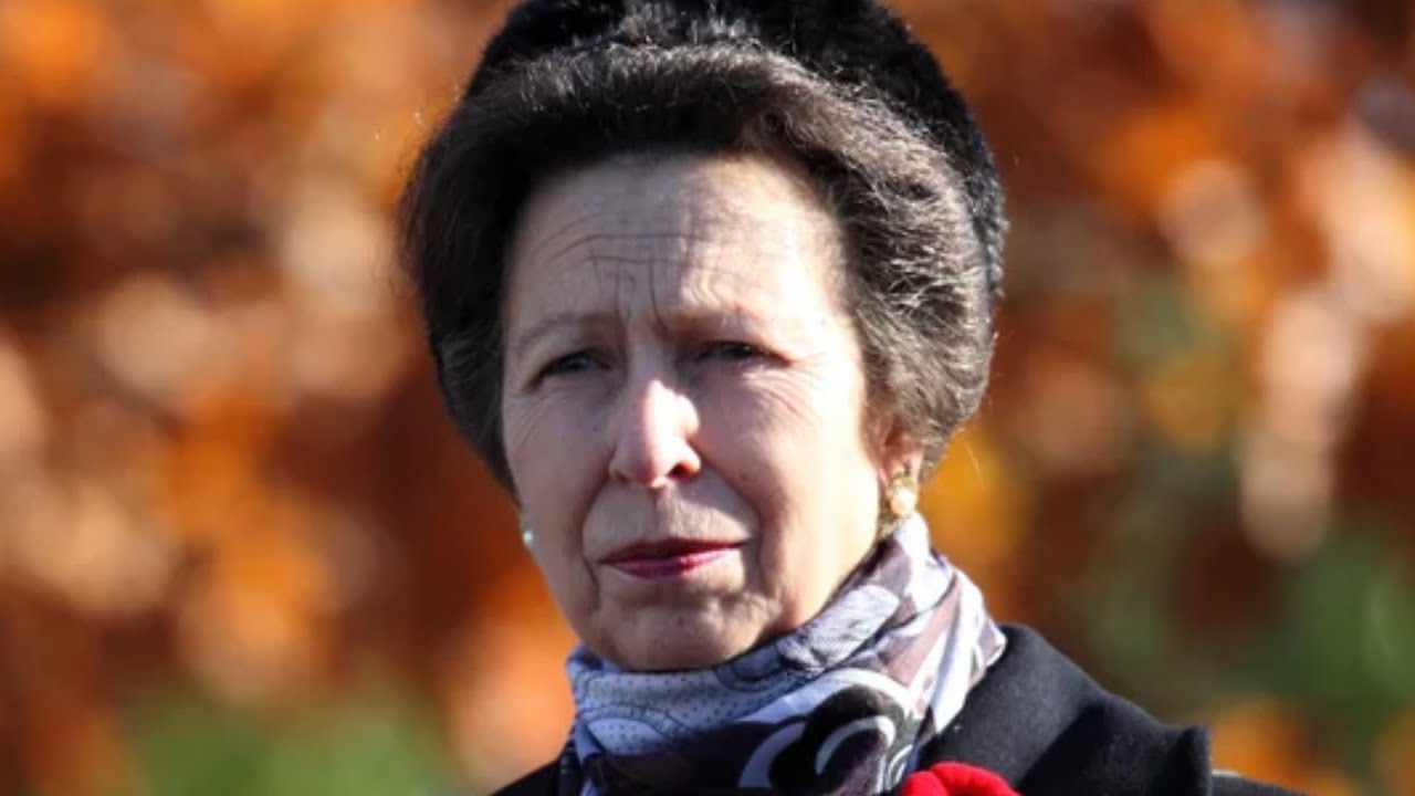 La Princesa Ana Vive Una Vida Increíblemente Lujosa