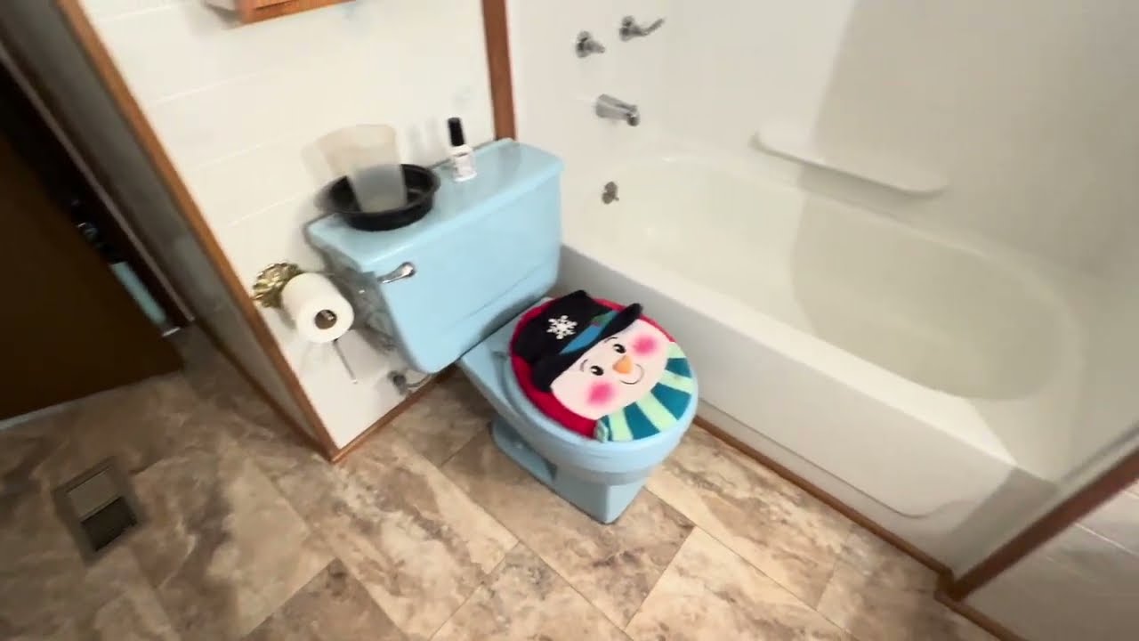 ‘70s Mobile Home Bathroom -Part 2- Renovation & Documentation-NEW Bathtub, Surrounds, Spigots etc.