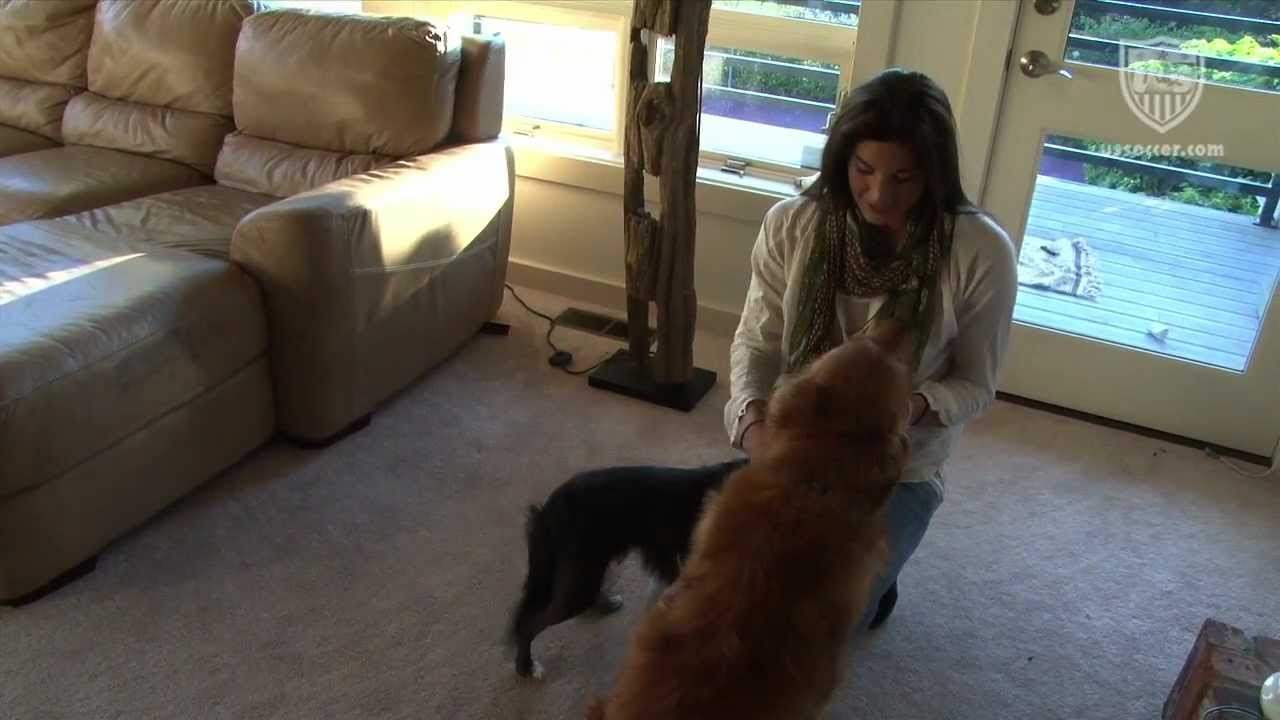 Hope Solo: Solo on the Sound [Back Home]