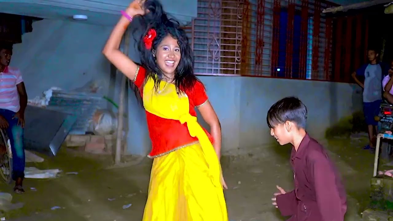 ইস্কাপনের বিবি আমি | Iskaponer Bibi Ami | Bangla Dance | Bangla Wedding Dance | Juthi