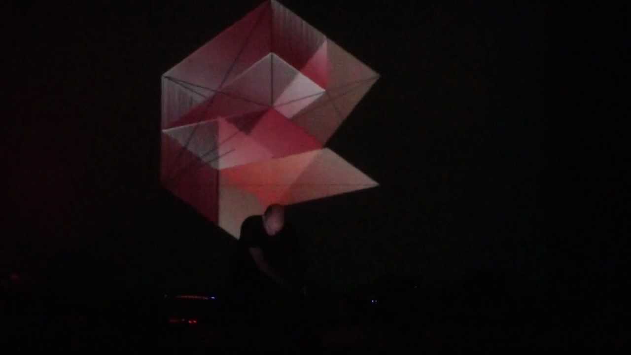 Kangding Ray live in Moscow (2011-08-28)