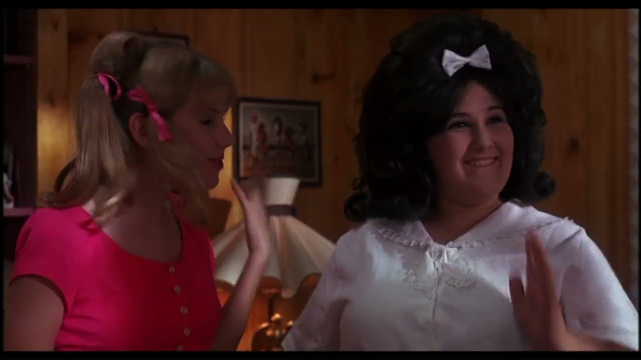 Divine Has Had It with Ricki Lake and Leslie Ann Powers in Hairspray (1988)