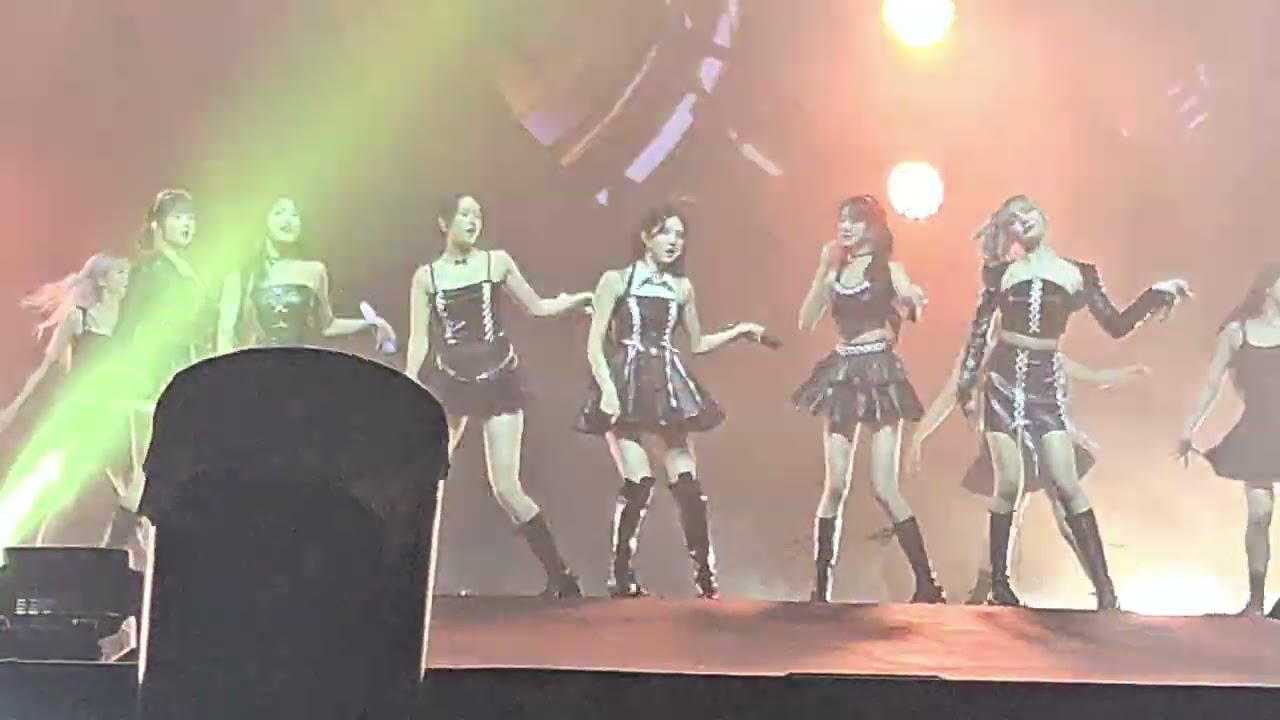IVE | ACCENDIO | SHOW WHAT I HAVE TOUR | 160624 | LONDON 4K