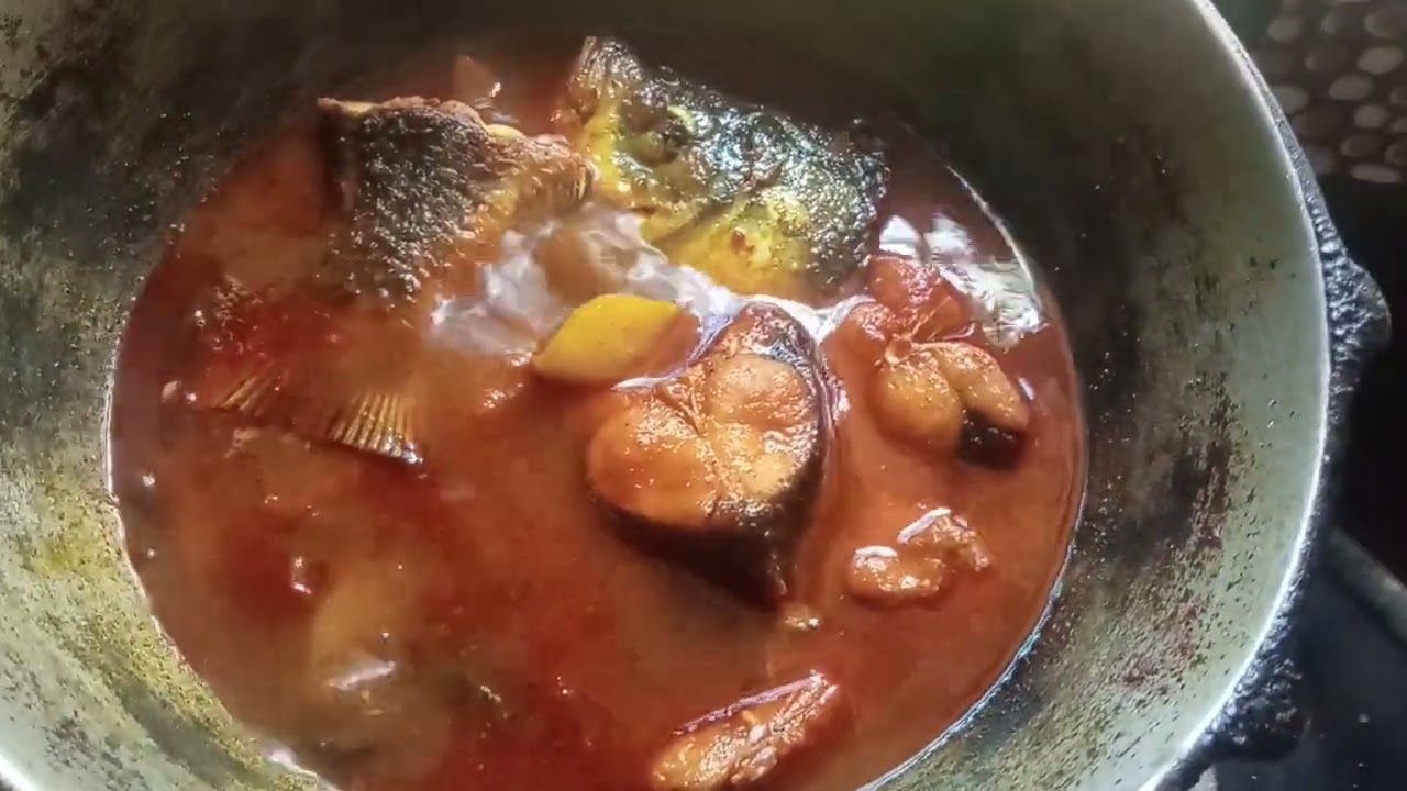 Village style simple and delicious fish curry and eggs curry. 