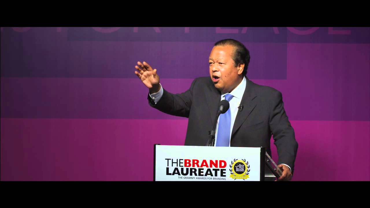 7 Billion Reasons for Peace (2012 Award Presentation in Malaysia)