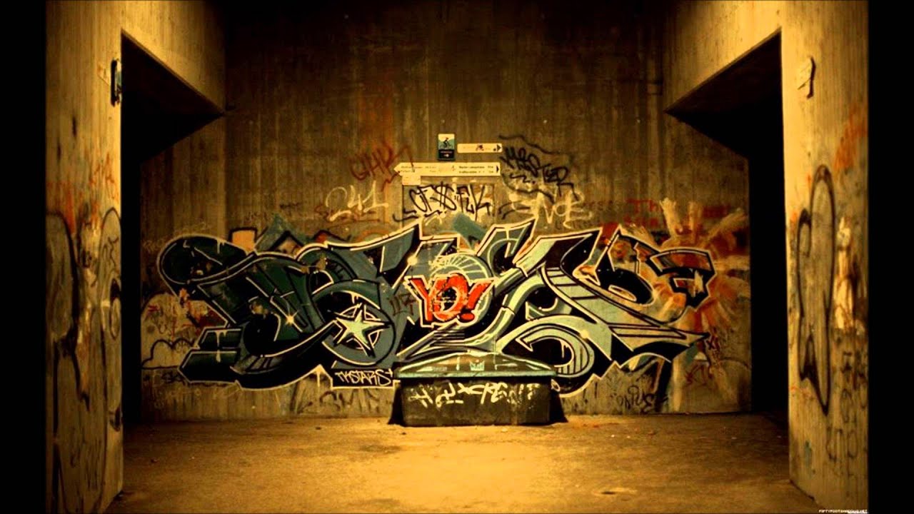 Kozi - &Pi;&omicron;&lambda;&upsilon;&tau;έ&lambda;&epsilon;&iota;&alpha;