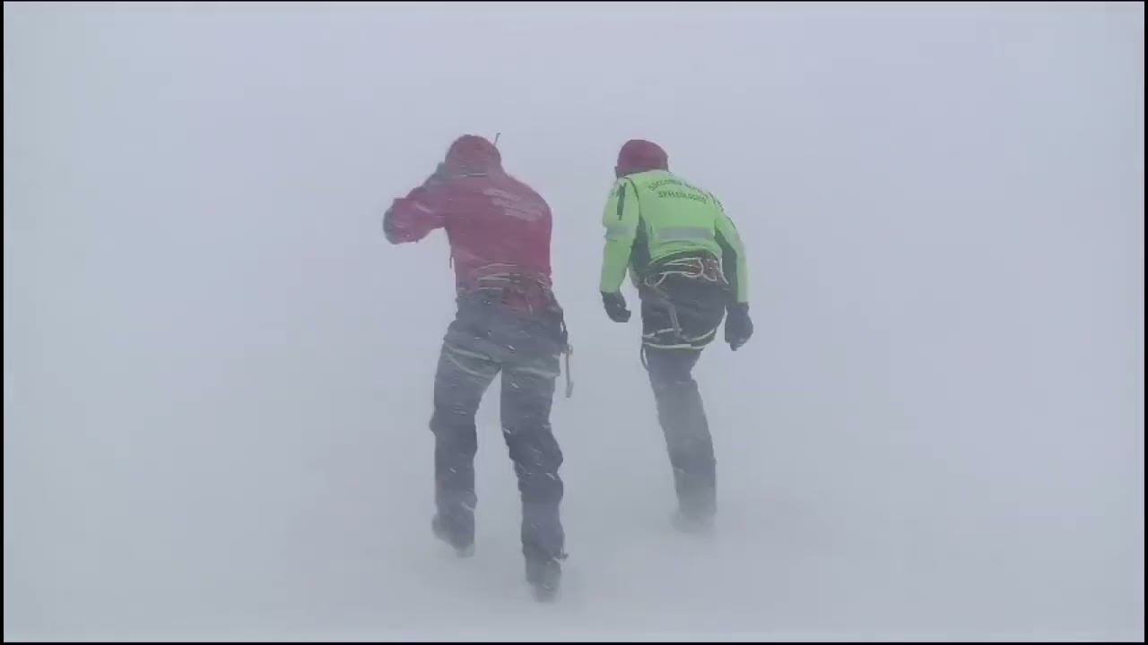 Recuperati i corpi dei due escursionisti bloccati sul Gran Sasso