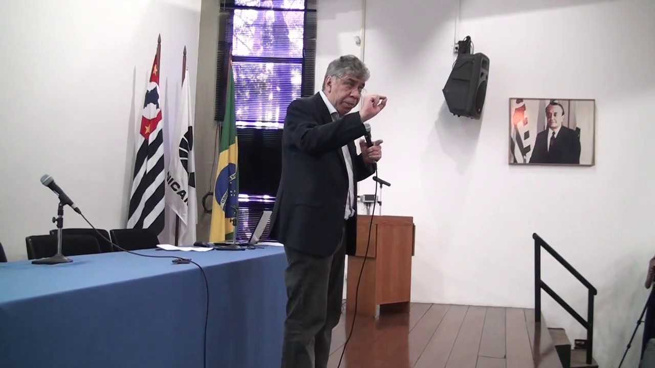 Cenário macroeconômico e produtividade no Brasil