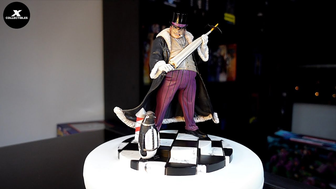 THE PENGUIN (EL PINGUINO) DC GALLERY DIAMOND SELECT 360°