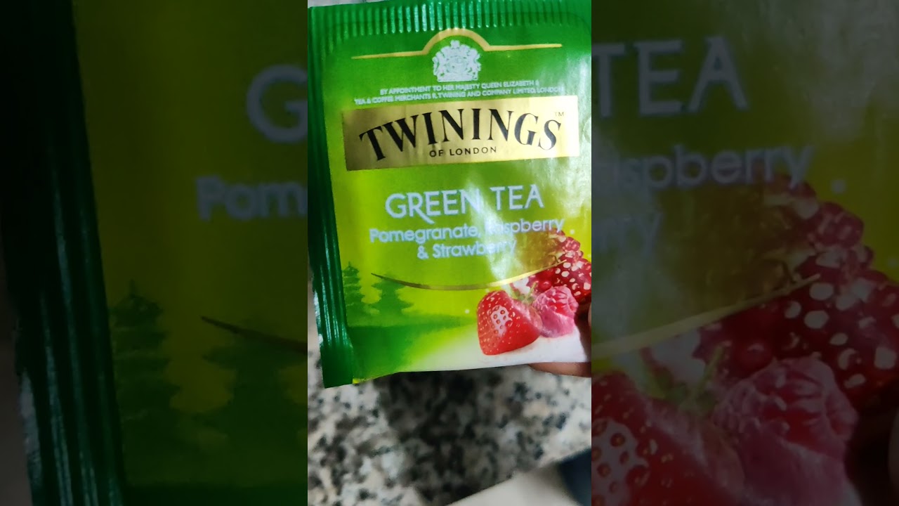 How to make pomegranate, raspberry and strawberry tea #shorts #tealovers