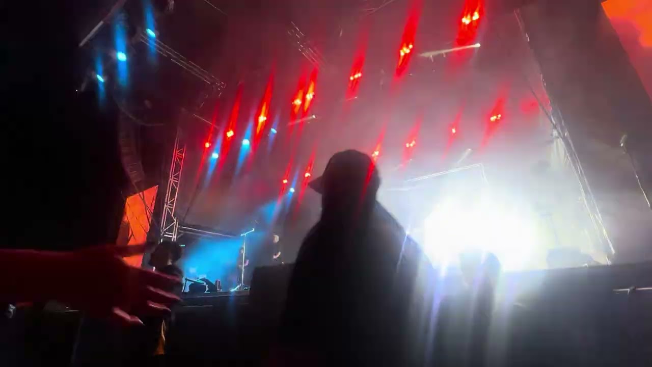 Pendulum - Tarantula (Live @ Palace Foreshore, St Kilda)