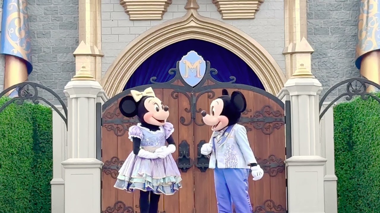 Mickey’s Magical Friendship Faire