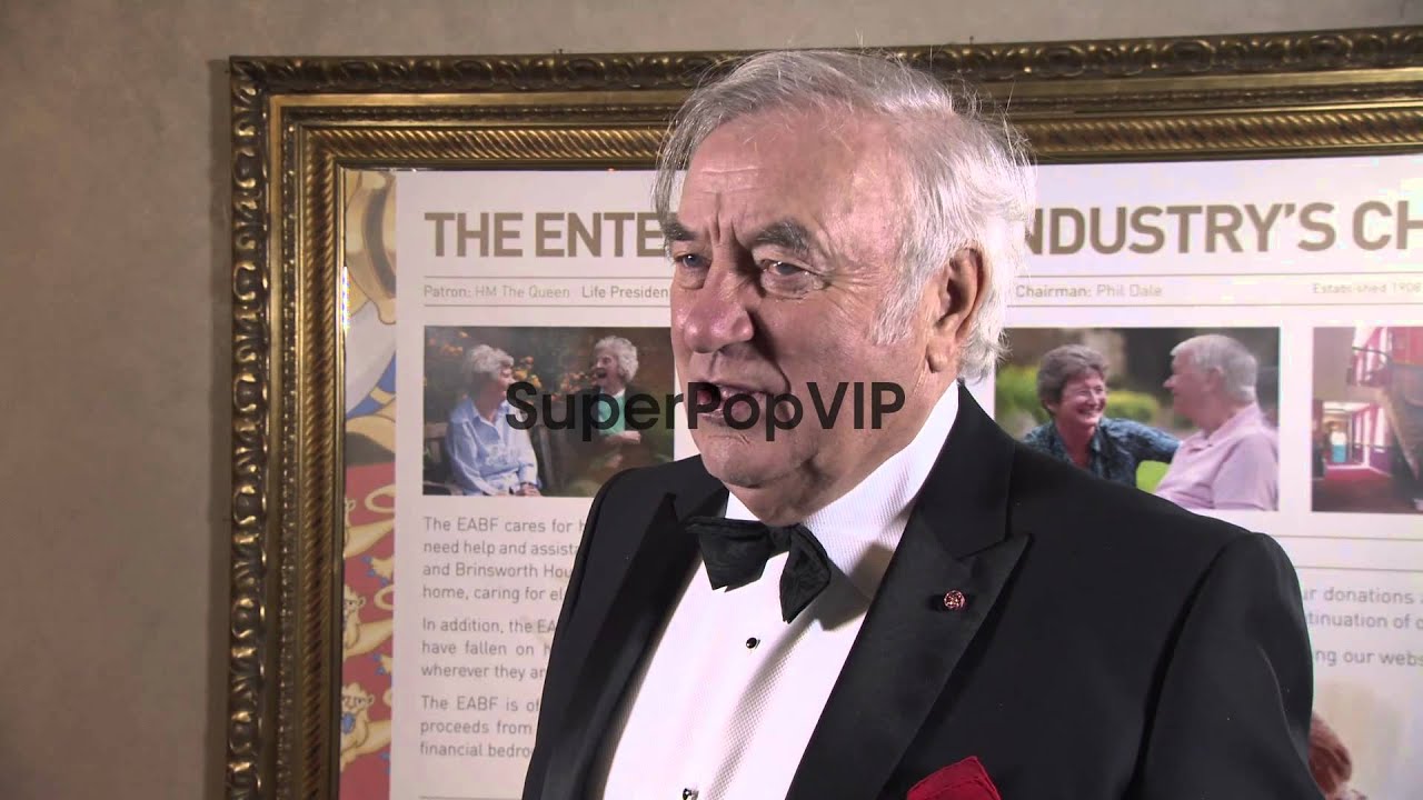 INTERVIEW: Jimmy Tarbuck on the show, the banter backstag...