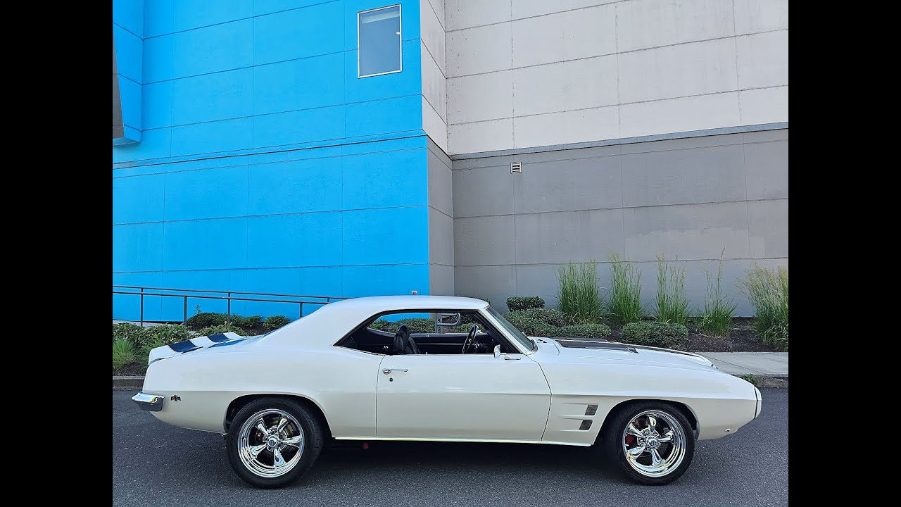 1969 Pontiac Firebird V8 200r4 Power Steering Brembo Performance Brakes $59,900.00 - Eugene, Oregon