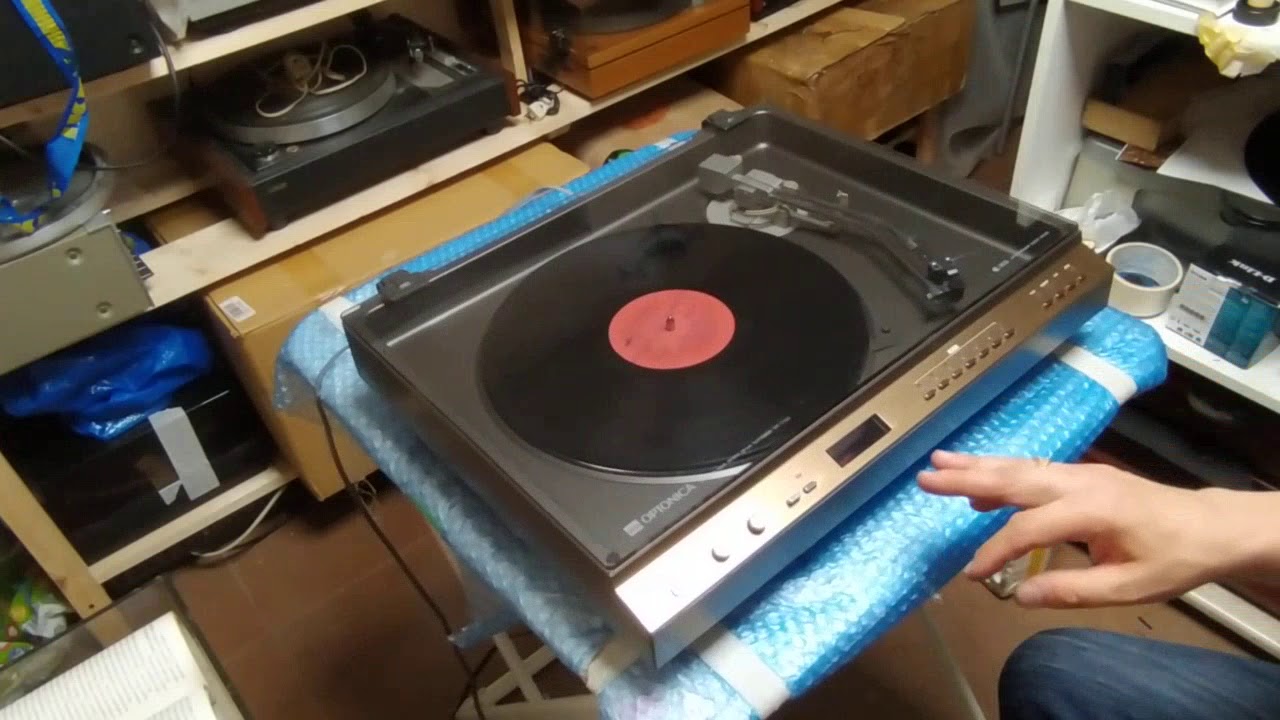 SHARP OPTONICA quartz-lock direct drive turntable RP-7100