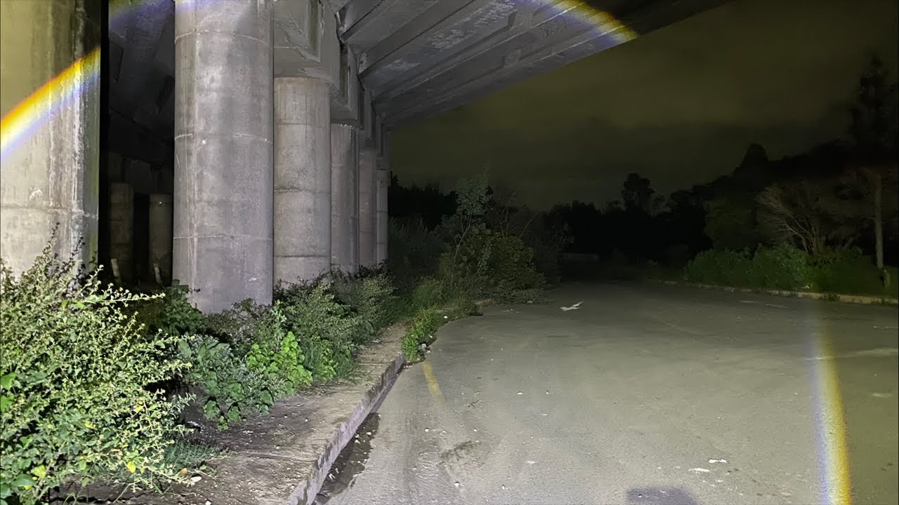 Entramos a explorar la fábrica del terror