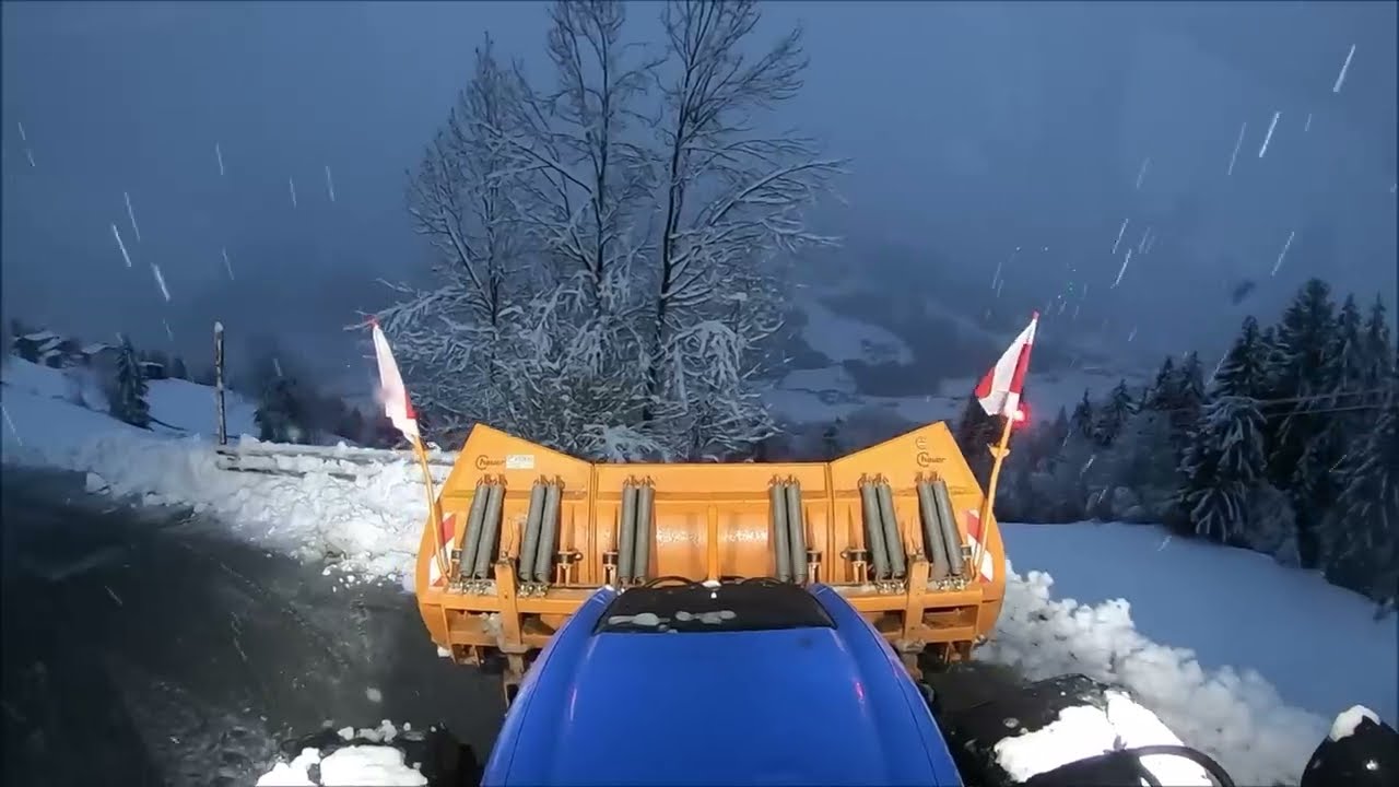 ❄Snowplowing❄ Zillertal!#Winter #Snow #Alps #Schneeräumung  #viralvideos @Erdbewegungen-Daum​