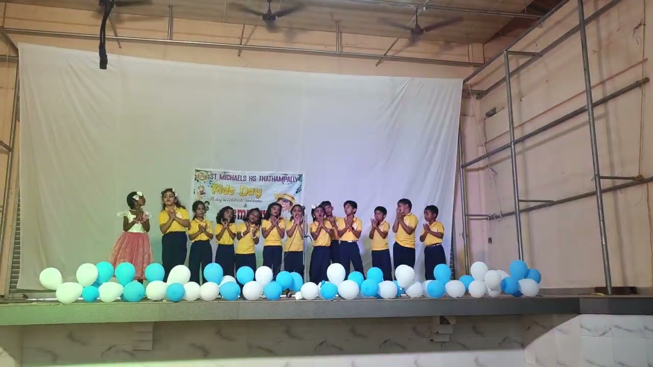 ഒന്നാംതരം ഒന്നാം ക്ലാസുകാർ 😘😘😘😘😘#1st #kidsdance #kidssongs #kidsday 