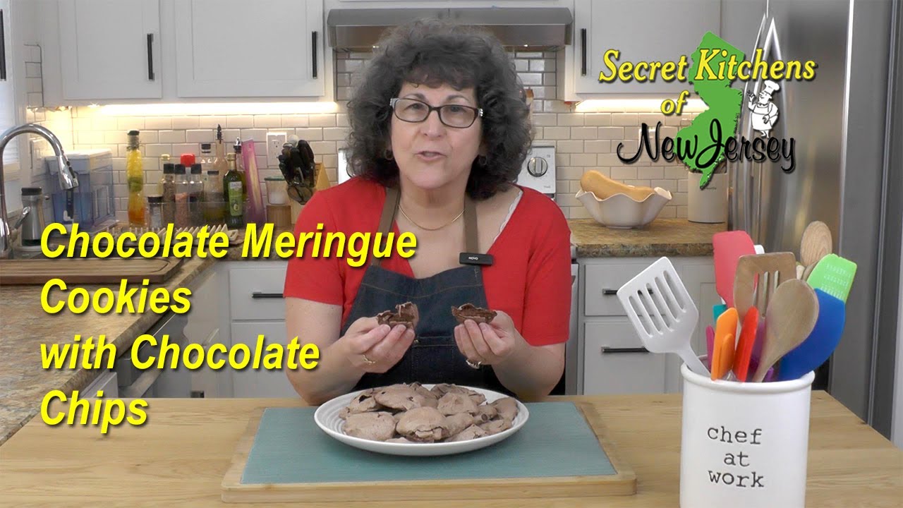 Chocolate Meringue Cookies with Chocolate Chips